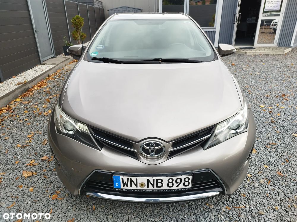 Toyota Auris 1.6 Edition - 2