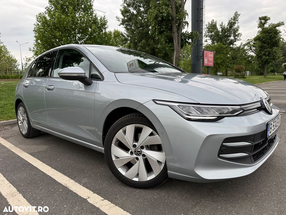 Volkswagen Golf 1.5 eTSI DSG MHEV Life - 2