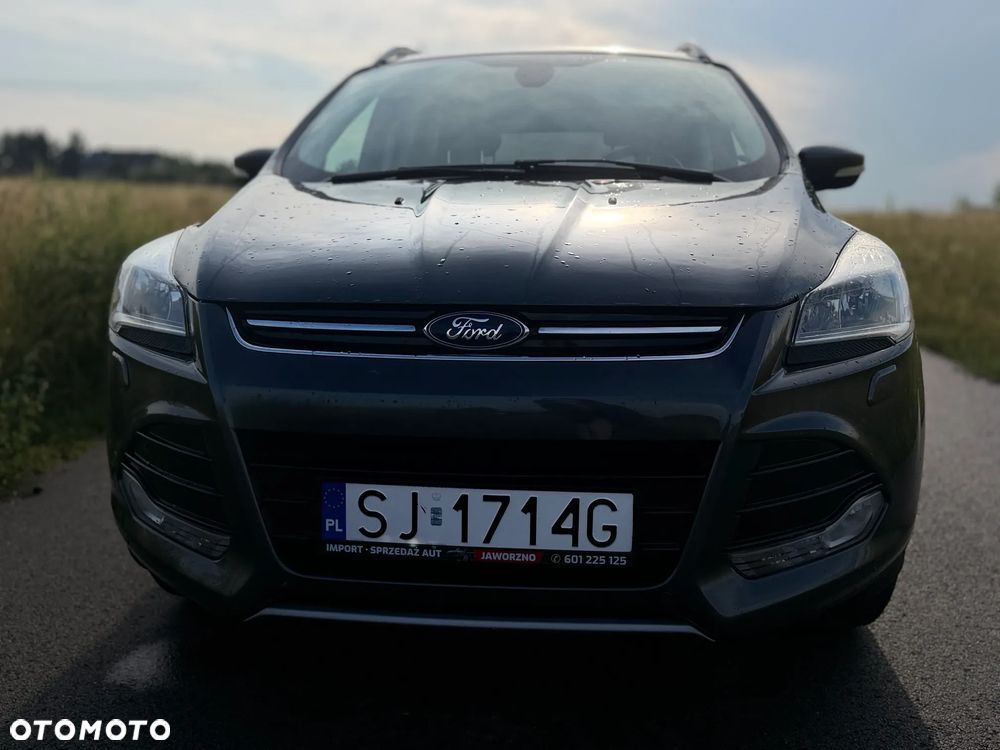 Ford Kuga 1.5 EcoBoost 2x4 Titanium - 26