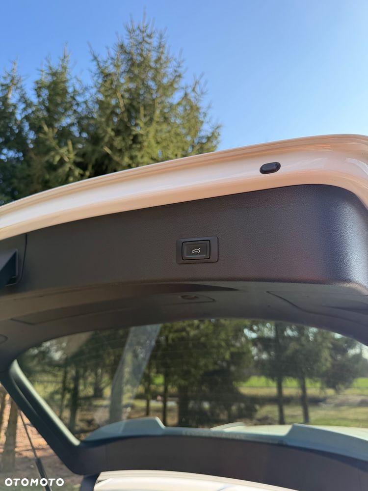 Audi A4 Avant 2.0 TDI Quattro Sport S tronic - 29