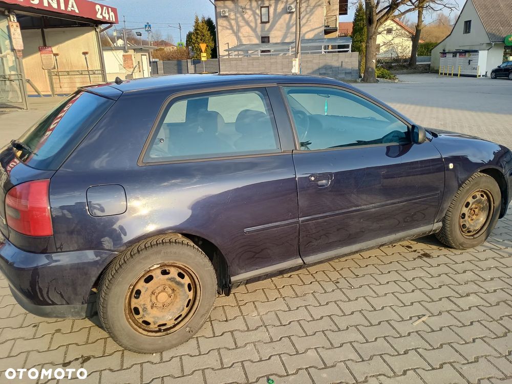 Audi A3 3-drzwiowe 1.9 TDI Ambiente - 4