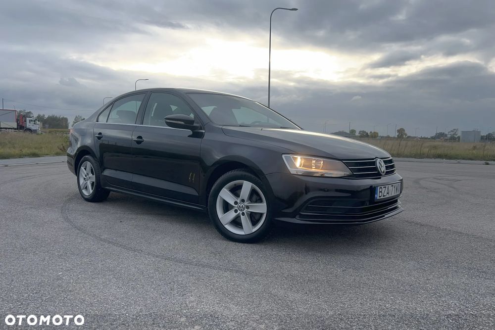 Volkswagen Jetta 1.4 TSI BMT Comfortline - 2
