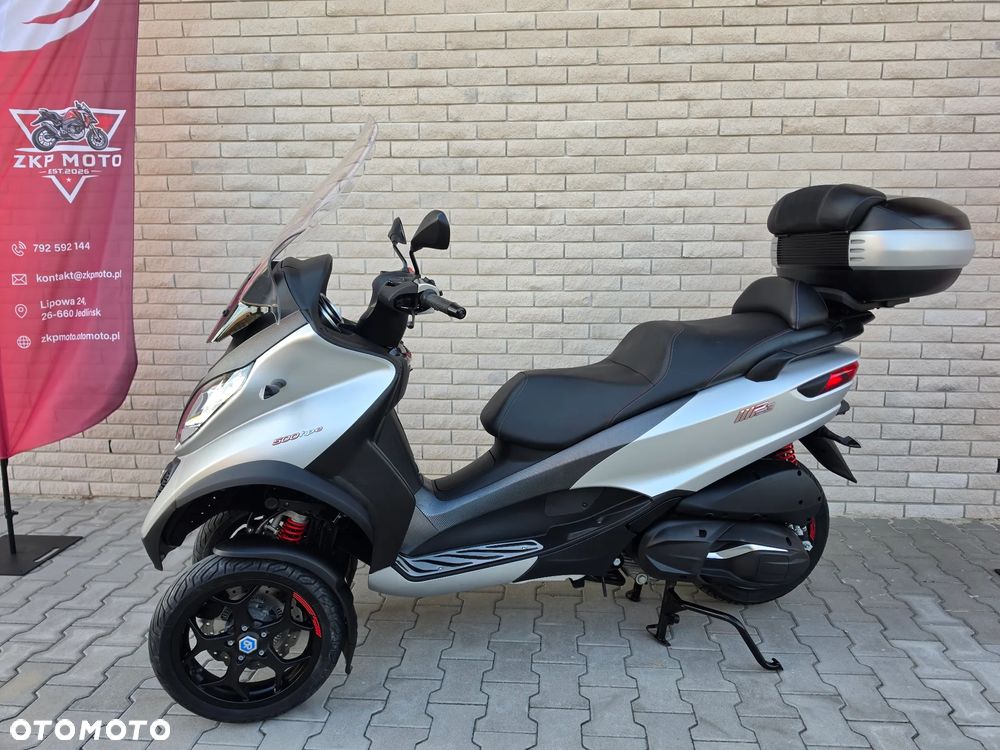 Piaggio MP-3 - 3