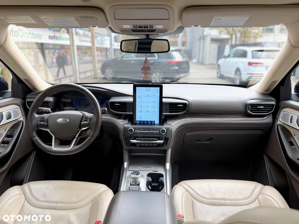 Ford Explorer EcoBoost Plug-in Hybrid ST-LINE - 25