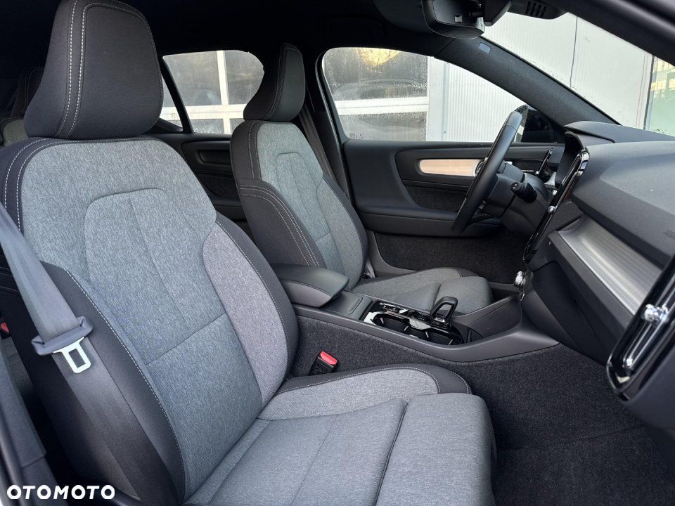 Volvo XC 40 - 16