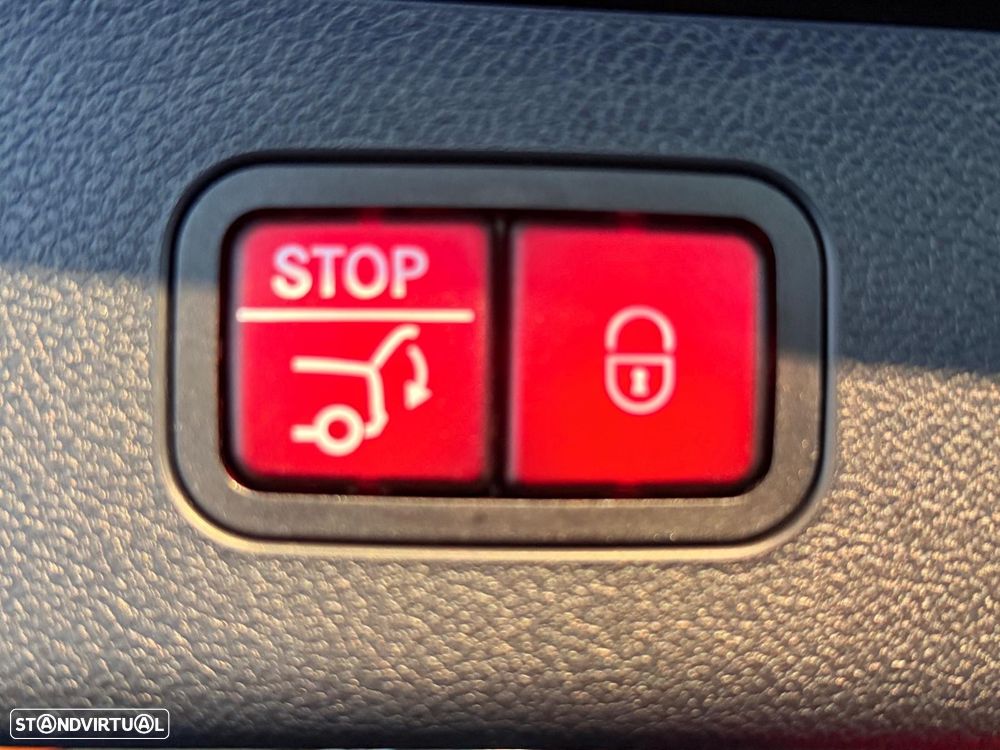 Mercedes-Benz E 300 de - 21