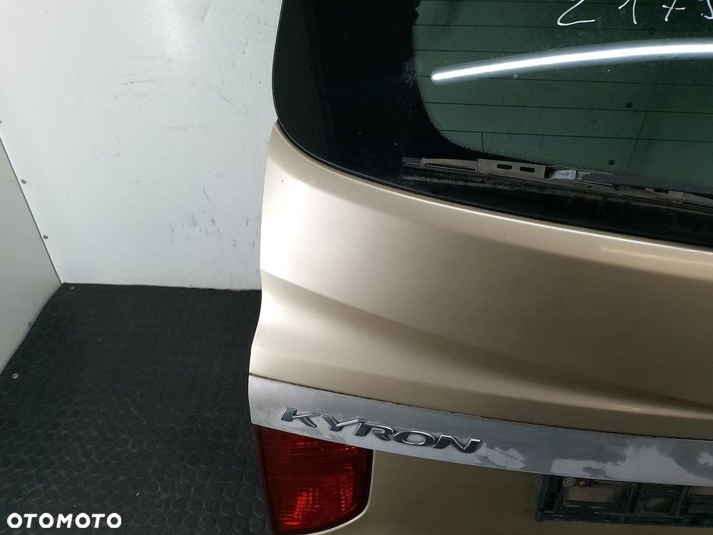 KLAPA BAGAŻNIKA SSANGYONG KYRON EA0 - 11