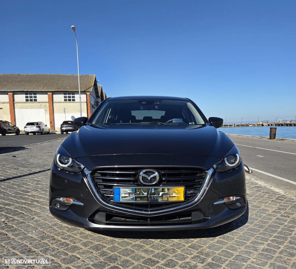Mazda 3 Hatchback 1.5 Sky-D Excellence Navi - 2