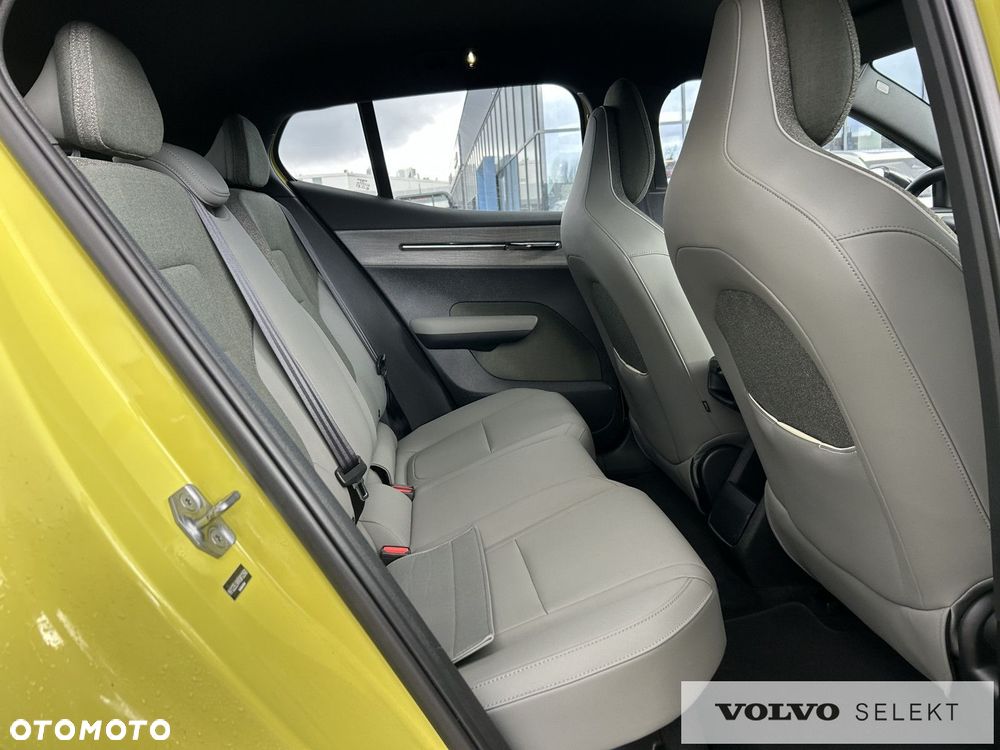 Volvo EX30 - 29