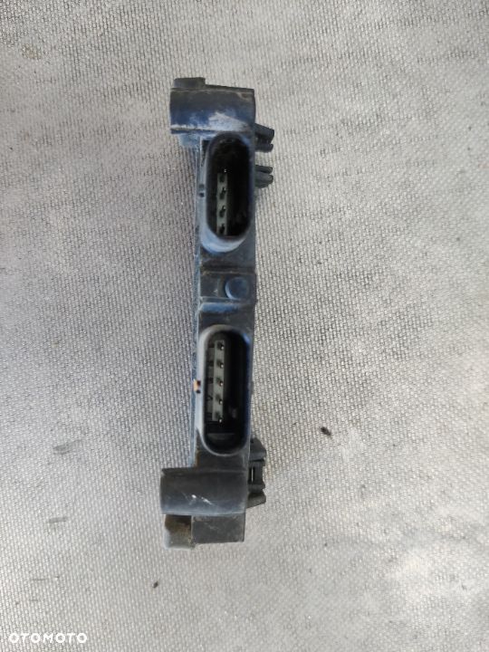 Moduł klapy bagażnika VW Passat B7 CC Audi A6 A7 A8 Seat Skoda 3AA962243D - 2