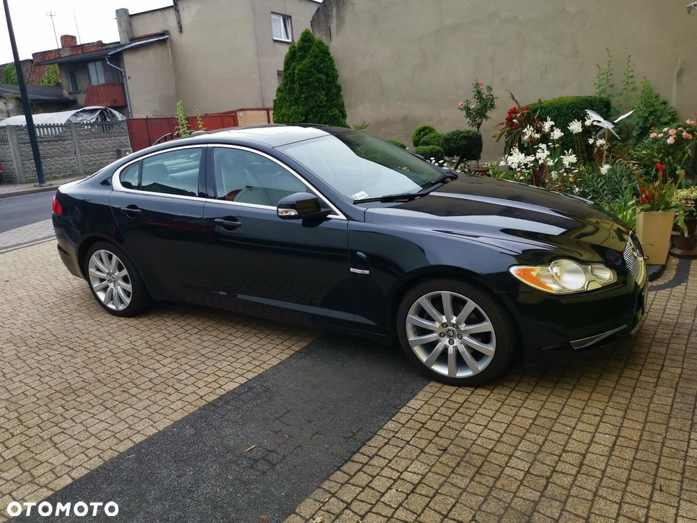 Jaguar XF - 2