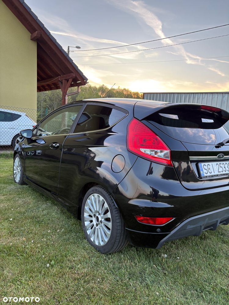 Ford Fiesta 1.25 Ambiente - 18