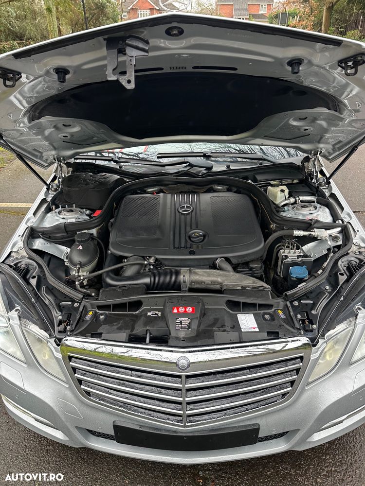 MERCEDES-BENZ E-Class 2011 — imagine 4