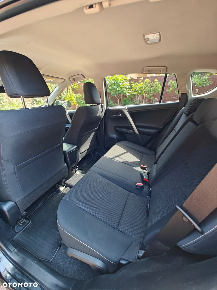 Toyota RAV4 2.0 D-4D 4x2 Start-Stop Edition-S - 10