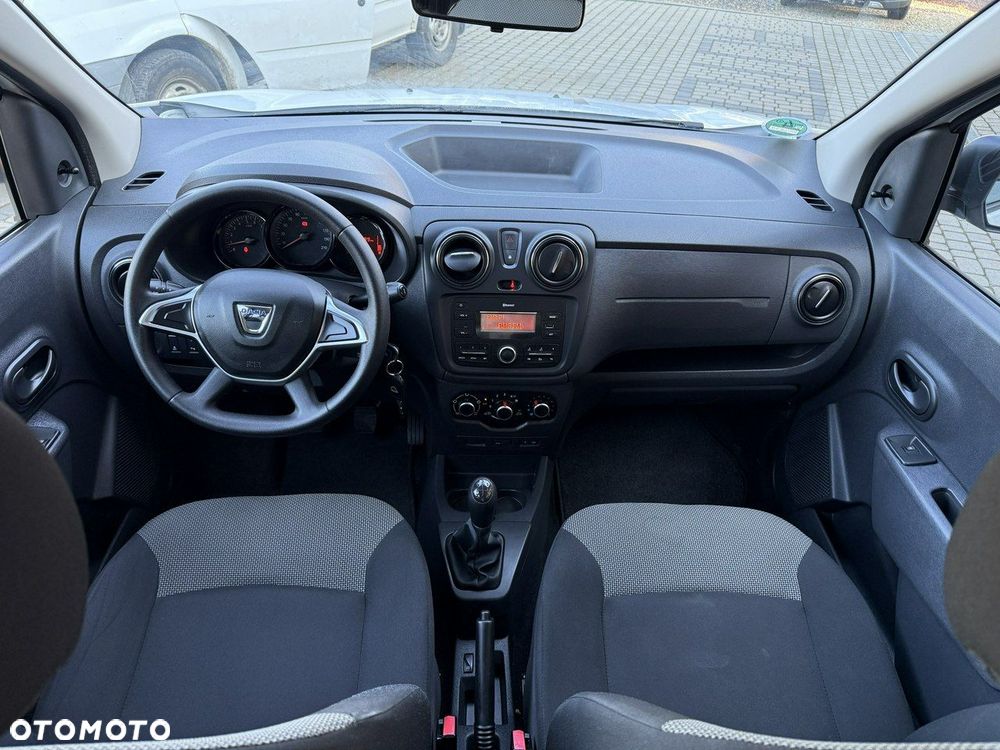 Dacia Lodgy SCe 100 Essential - 14