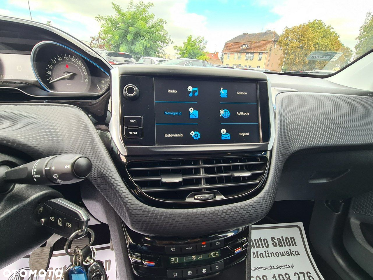 Peugeot 2008 1.2 Pure Tech Allure S&S - 14