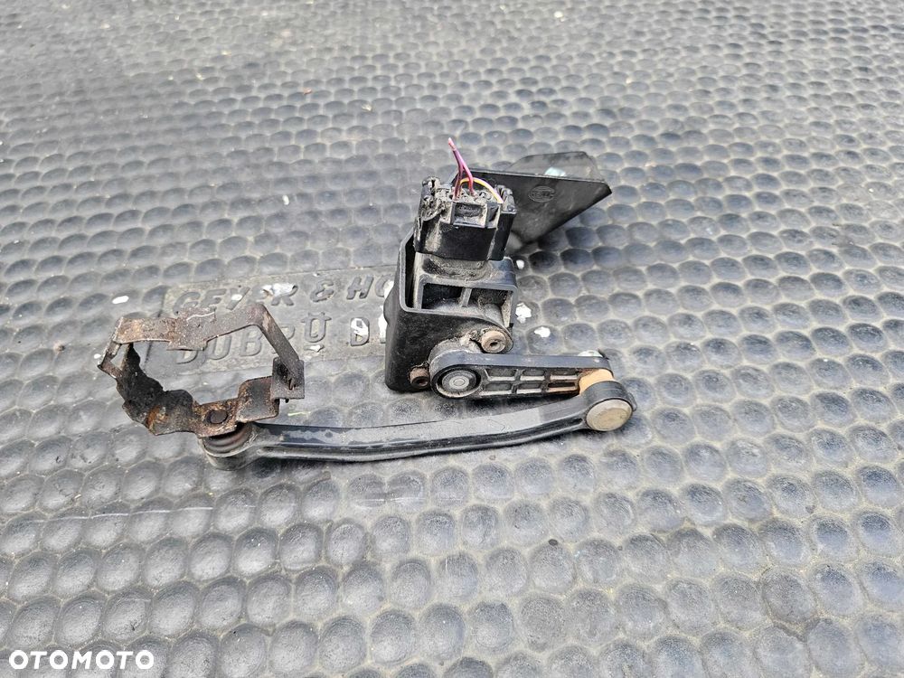 Czujnik 8E0903503 Sterownik Poziomowania Cieglo Swiatel Xenon Wtyczka Audi A4 B6 B7 - 19