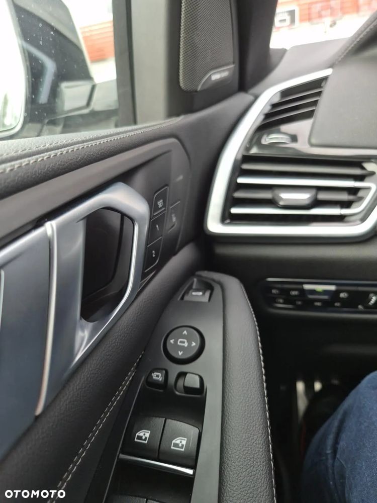 BMW X5 xDrive40i - 12