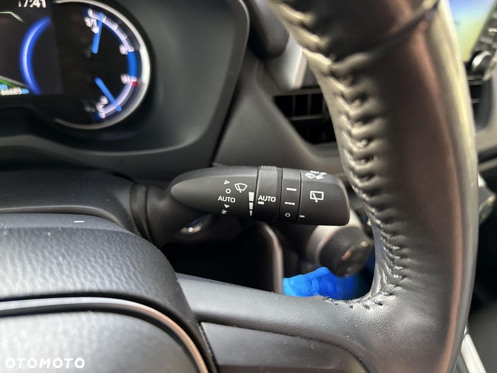 Toyota RAV4 2.5 Hybrid Comfort 4x2 - 22