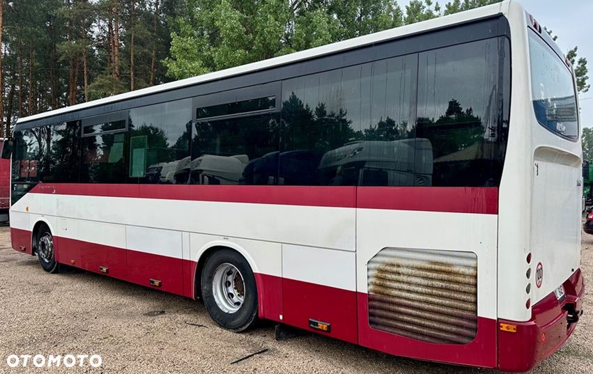 Irisbus CROSSSWAY SFR150 MANUAL RETARDER MOTOR IVECO TECTOR 300KM 10.5m 42-SIEDZENIA 32-STOJĄCE 2010r EURO 5 EEV - 4