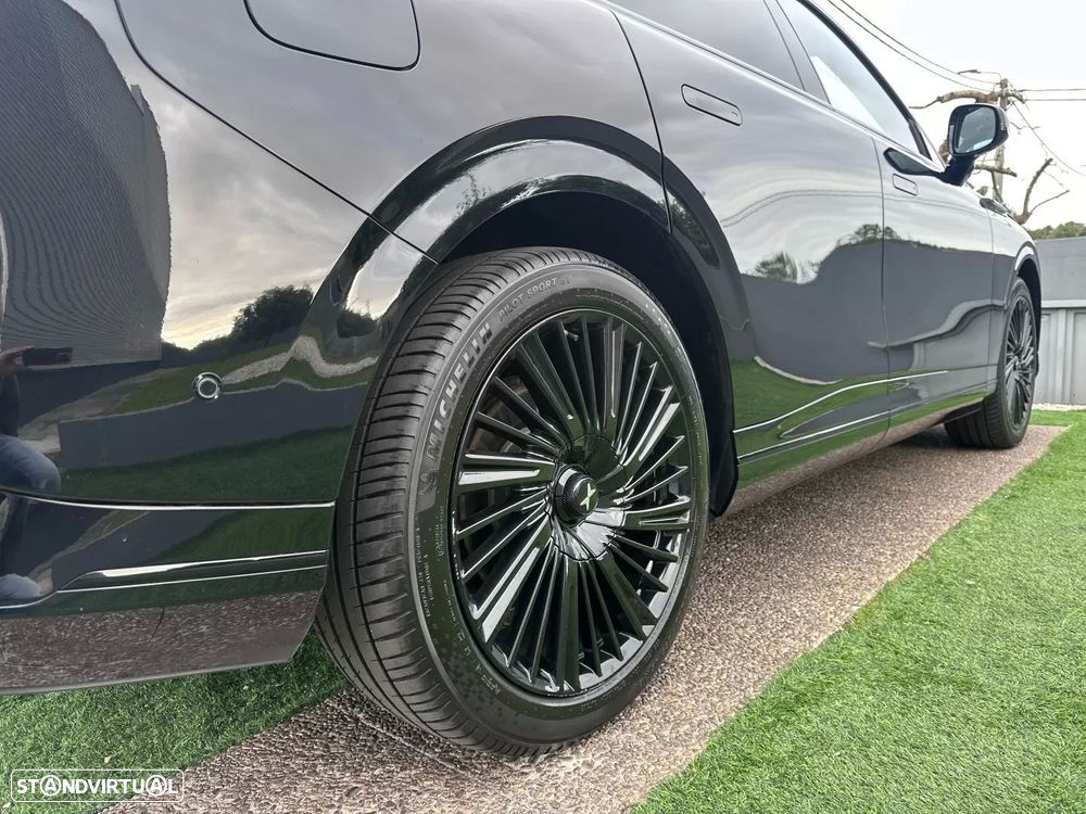 Xpeng G9 98 kWh AWD Performance + Pack Premium - 18