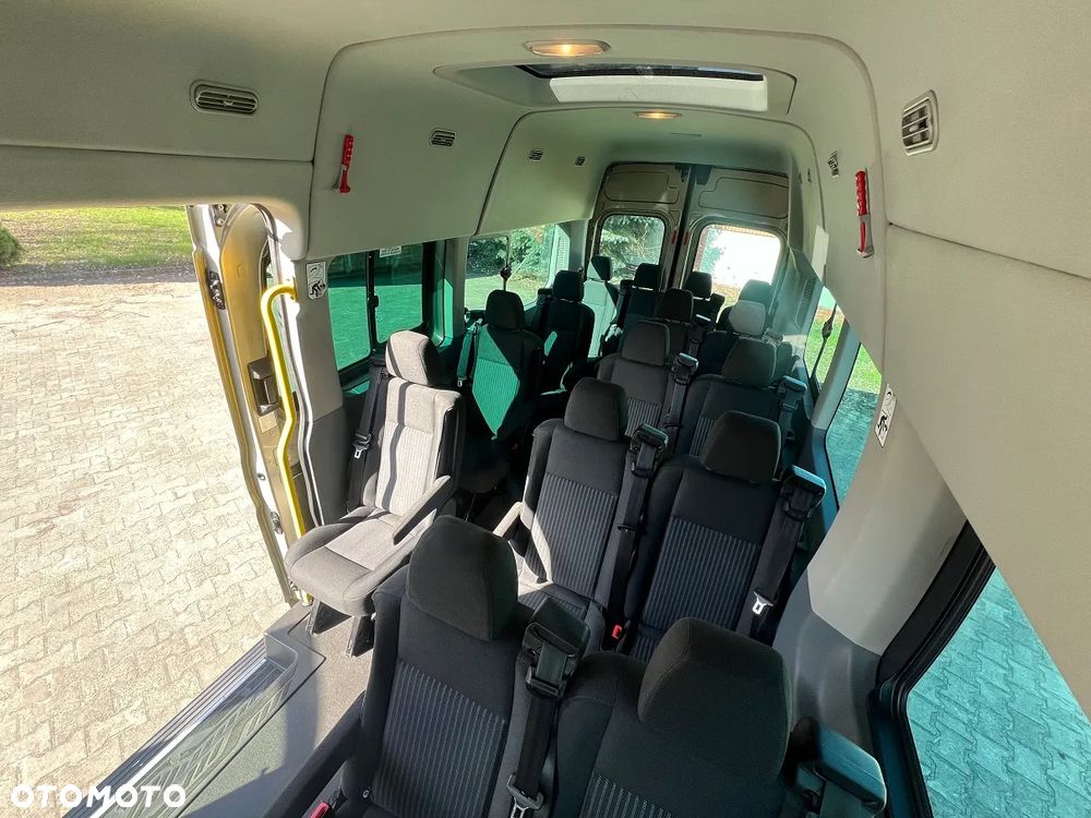 Ford Transit autobus 18-osobowy bliźniak super stan - 12