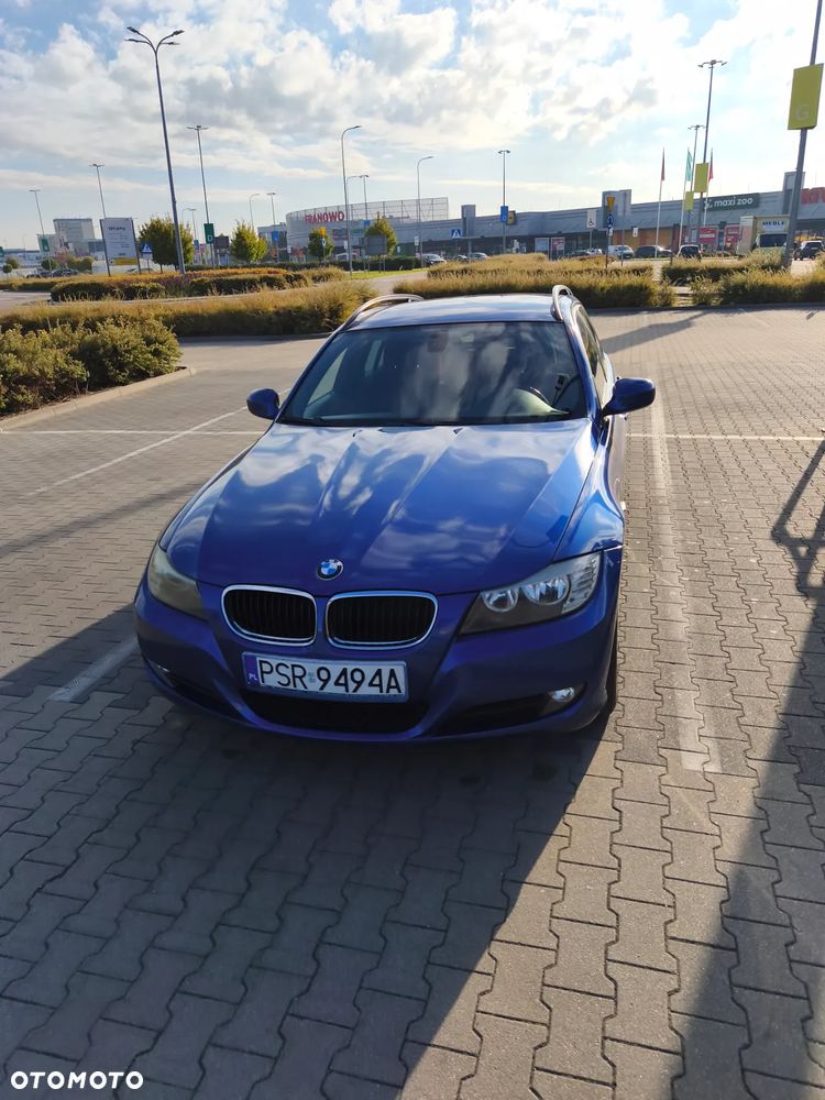 BMW Seria 3 318i - 2
