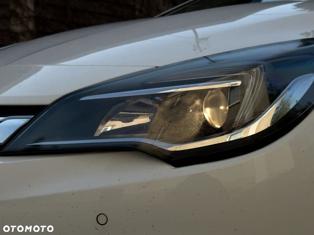 Opel Astra - 34