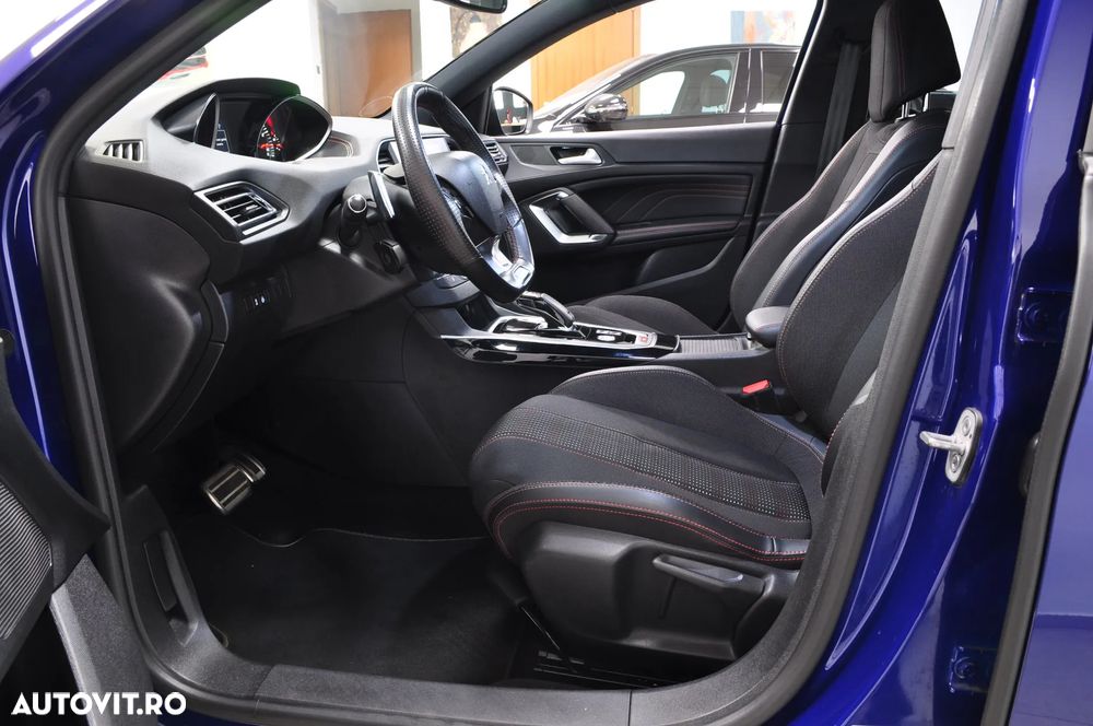 Peugeot 308 SW PureTech 130 GPF EAT8 Stop & Start GT - 11