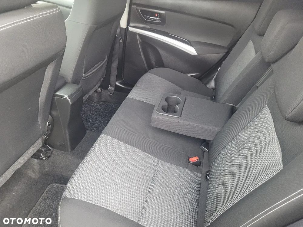 Suzuki SX4 S-Cross 1.6 VVT CVT 4x2 Comfort - 17