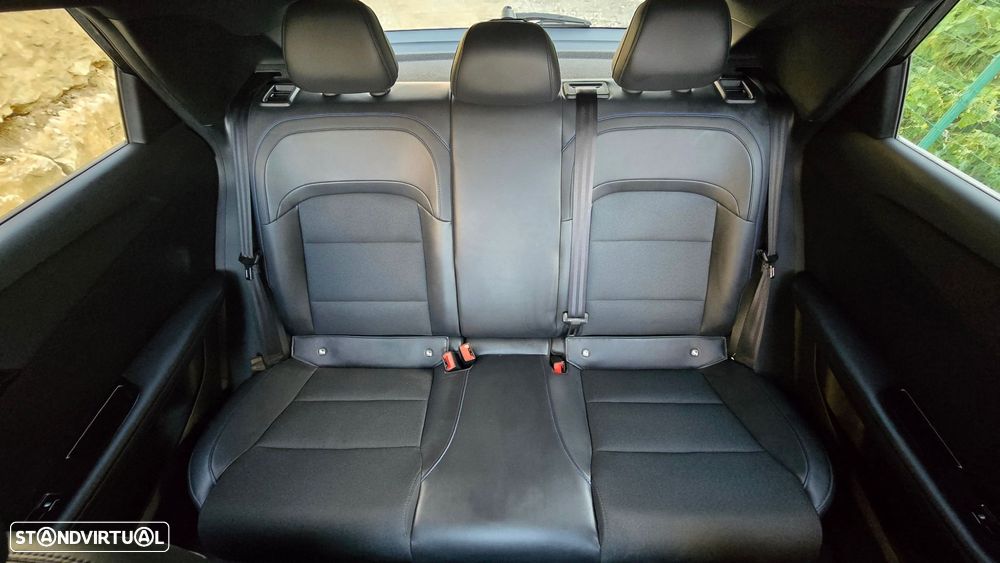 MG MG4 64 kWh Luxury - 50