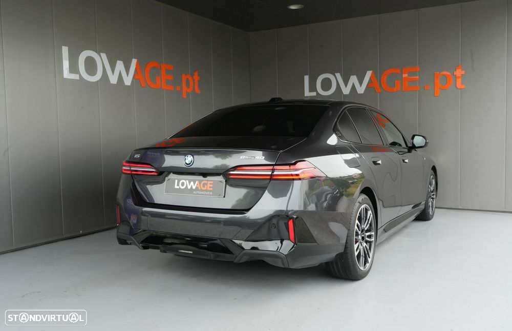 BMW i5 eDrive40 Pack Desportivo M - 35