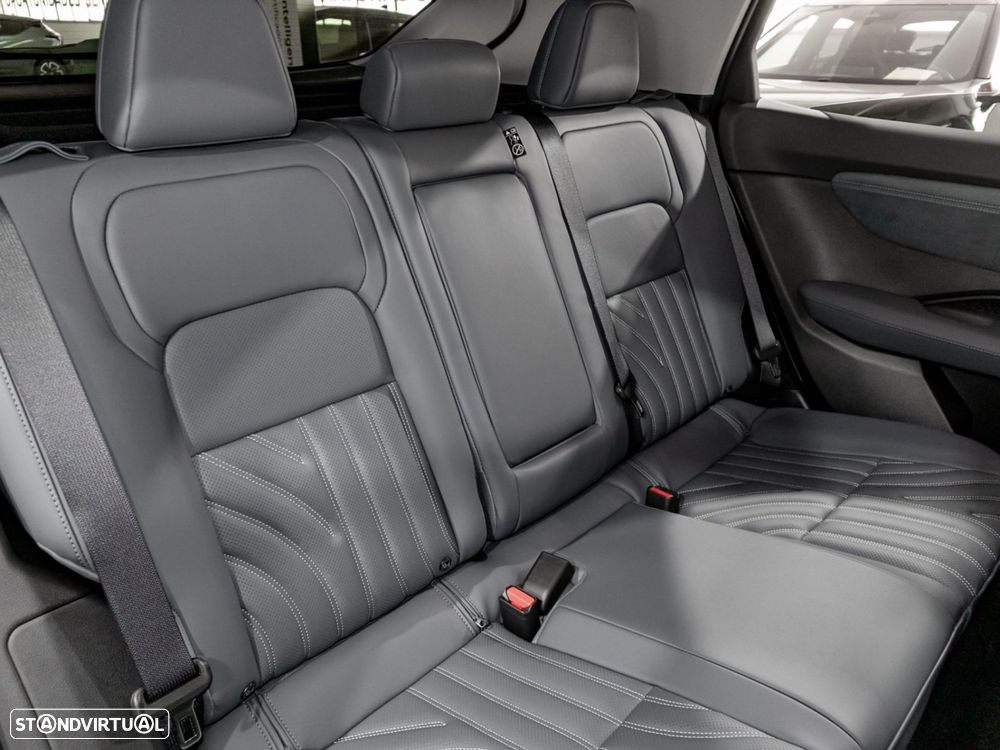 Nissan Ariya 87 kWh Evolve Carr. 22kW + Pack Sport - 20