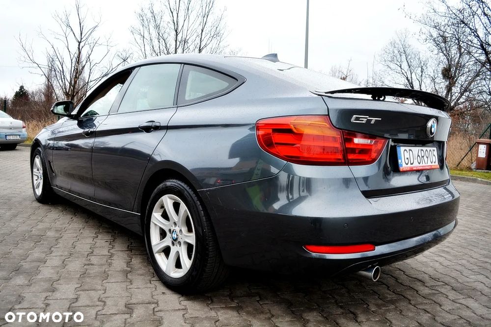 BMW 3GT 318d Modern Line - 31