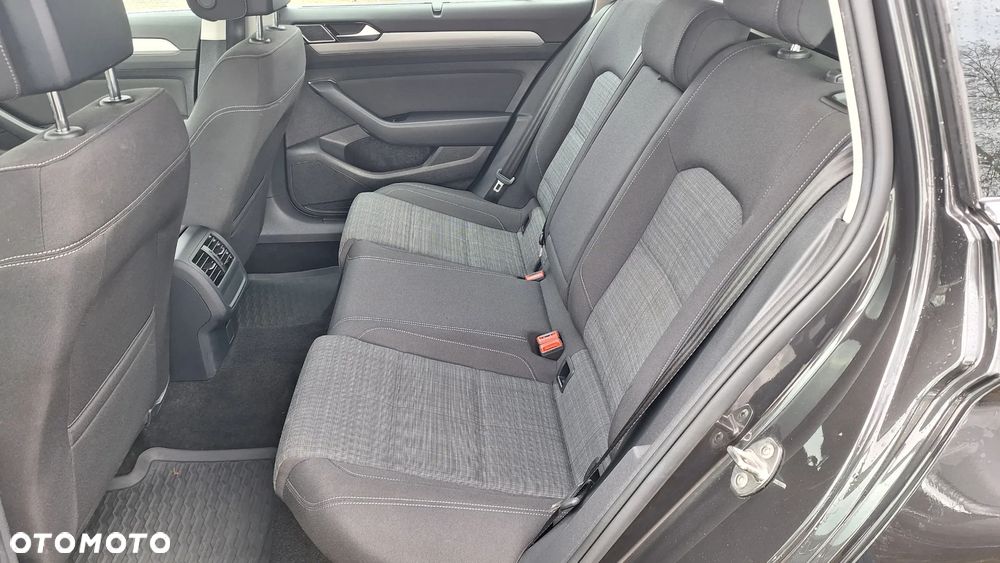 Volkswagen Passat 1.5 TSI EVO Essence DSG - 21