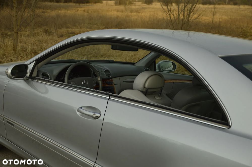 Mercedes-Benz CLK 320 Elegance - 5