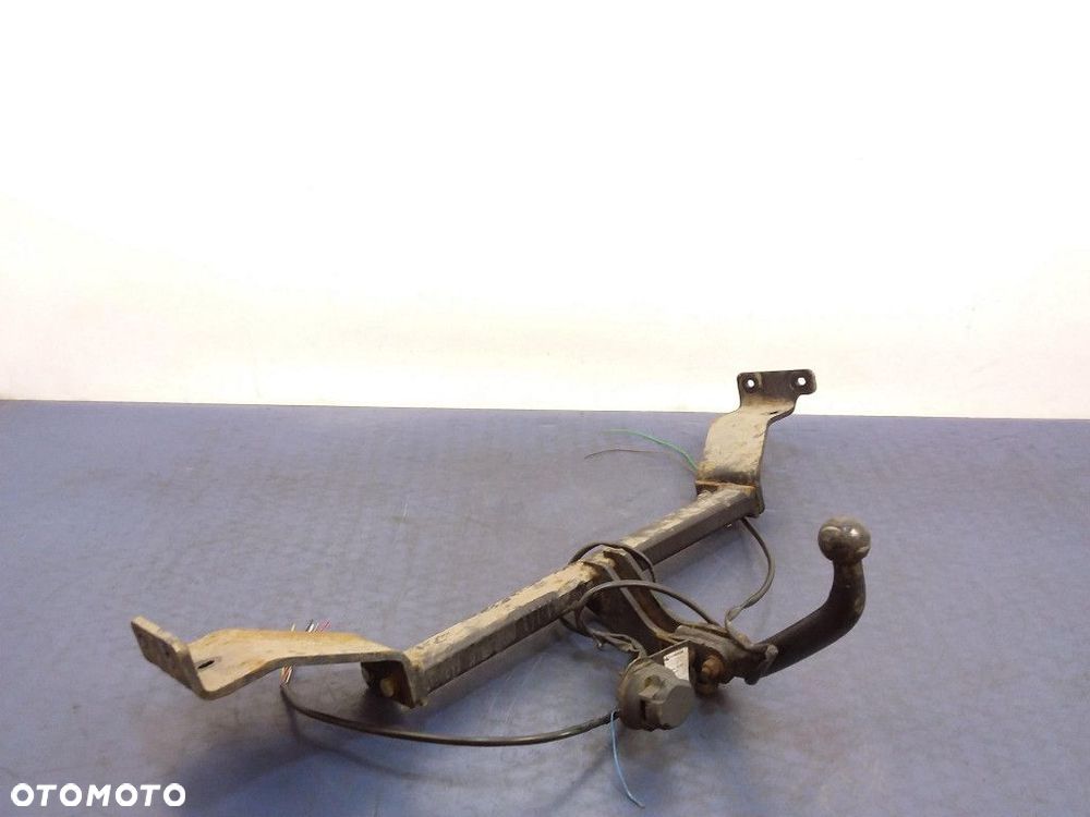 HYUNDAI I30 I KOMBI HAK HOLOWNICZY 13 PIN - 2