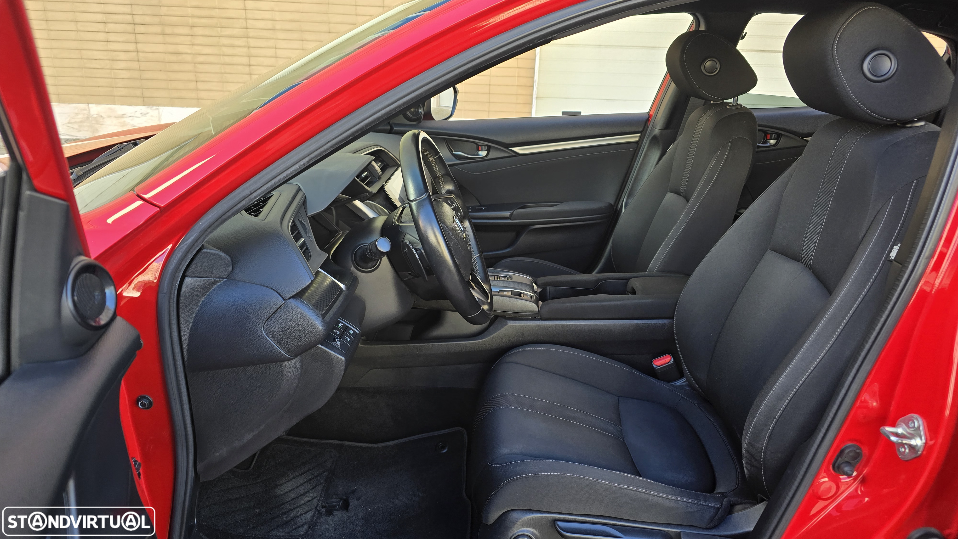 Honda Civic 1.6 i-DTEC Elegance 9AT - 17