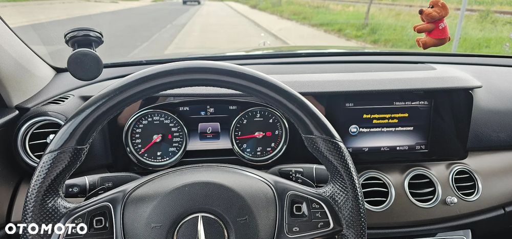 Mercedes-Benz Klasa E - 8