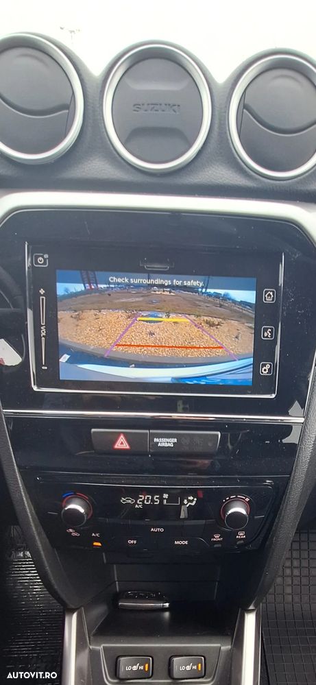 Suzuki Vitara 1.0 Passion - 6
