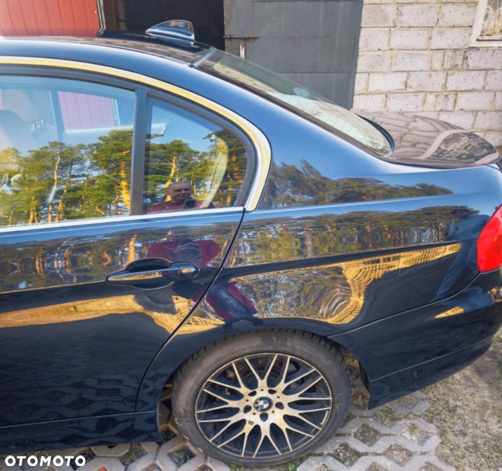 BMW Seria 3 320d DPF - 11