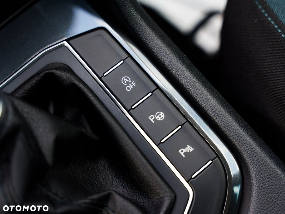 Volkswagen Tiguan 2.0 TDI SCR DSG IQ.DRIVE - 35