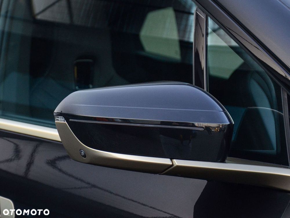 BMW iX xDrive50 111.5kWh Signature - 13