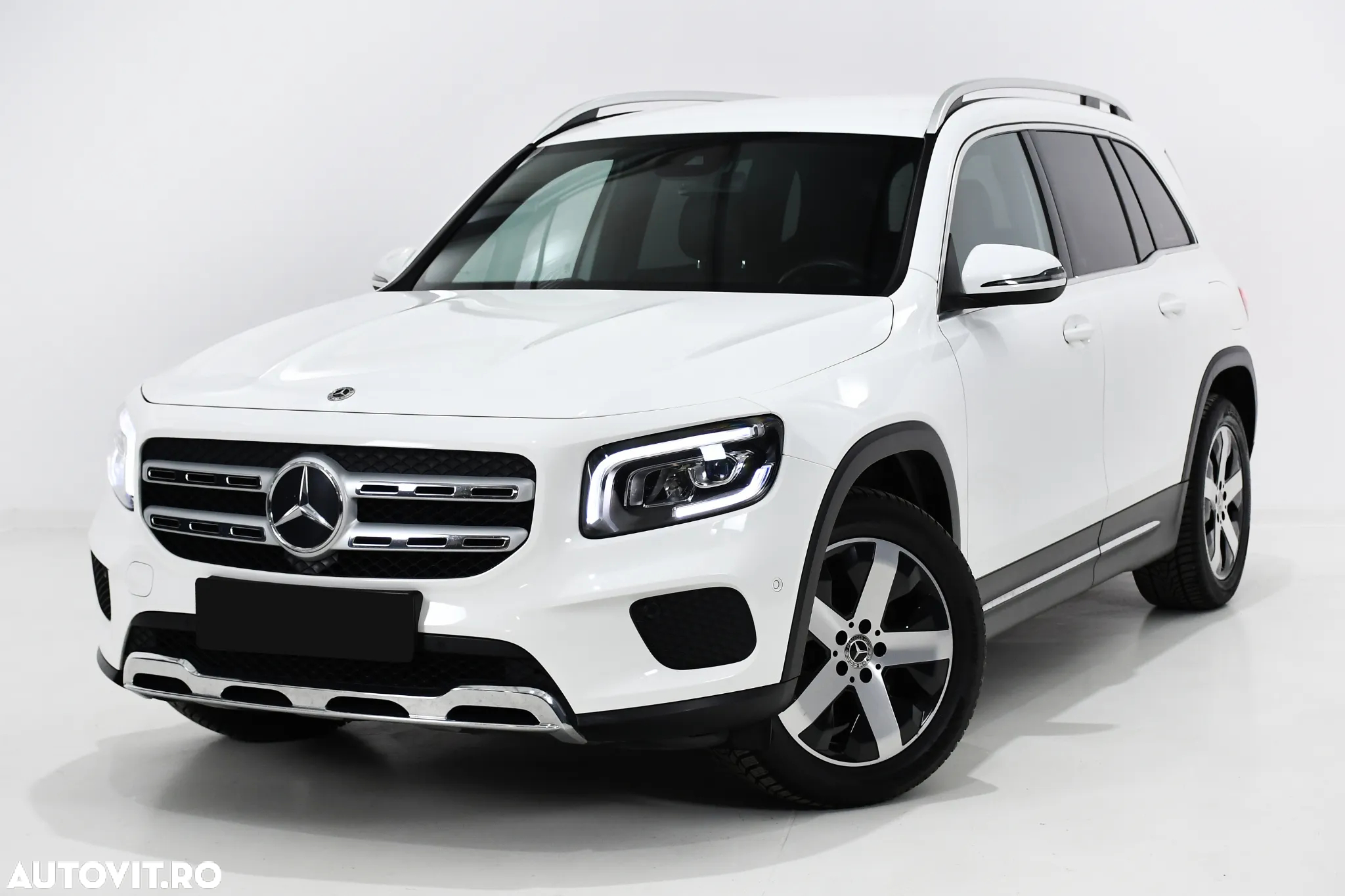 Mercedes-Benz GLB 200 d 4Matic 8G-DCT Progressive - 12
