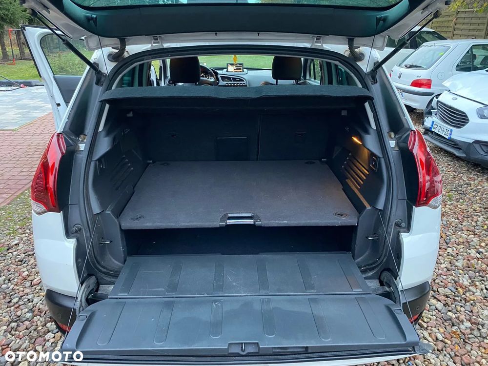 Peugeot 3008 PureTech 130 Stop & Start GPF Allure - 16