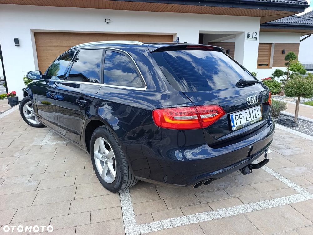 Audi A4 Avant - 8