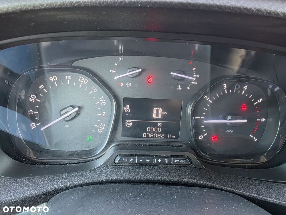 Opel VIVARO - 20