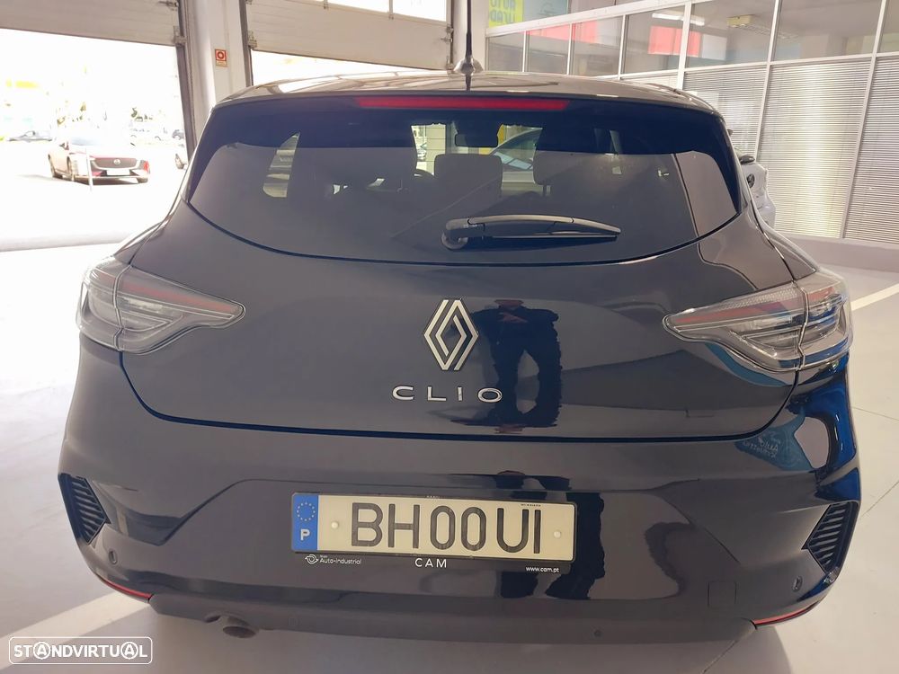 Renault Clio 1.0 TCe Evolution - 32