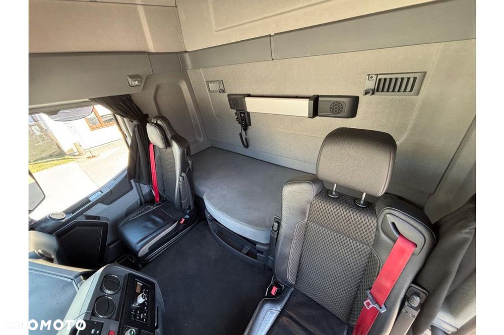 Renault T380 4x2 EURO6 + CARRIER SUPRA 1150 U - 16