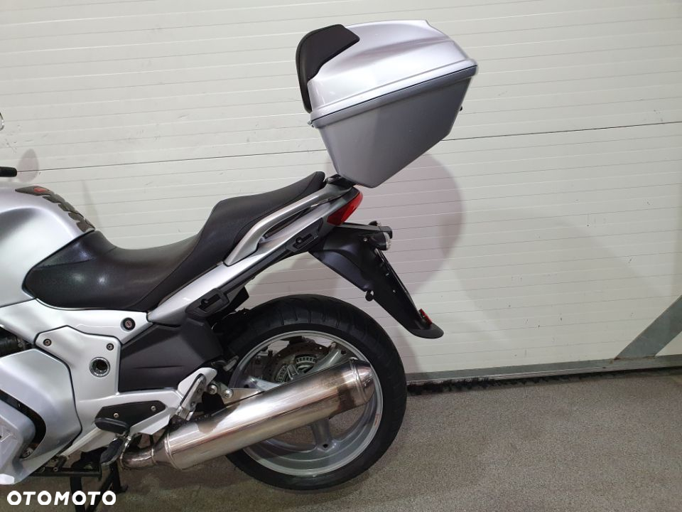 Moto Guzzi Norge - 11